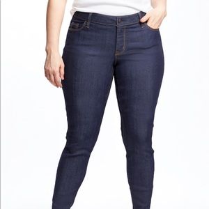 Old Navy Super Skinny Mid-Rise Jeans